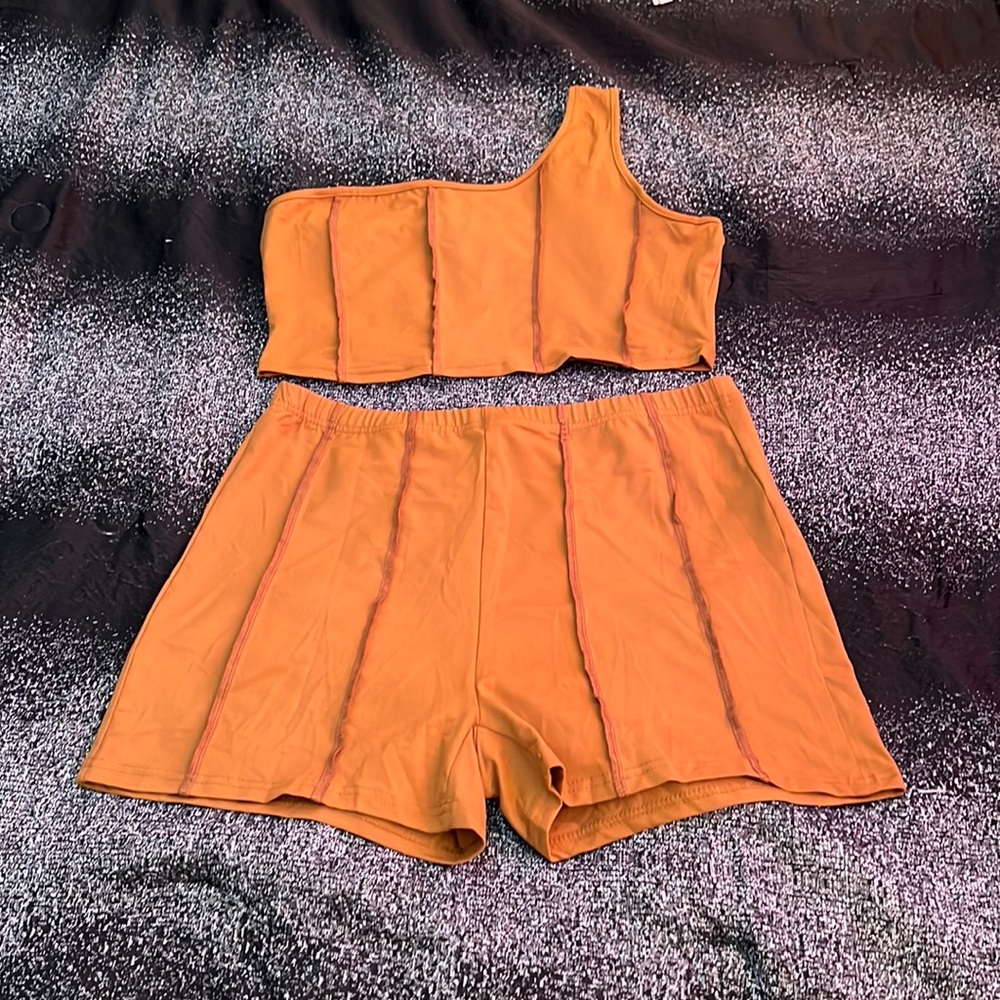 Short Set